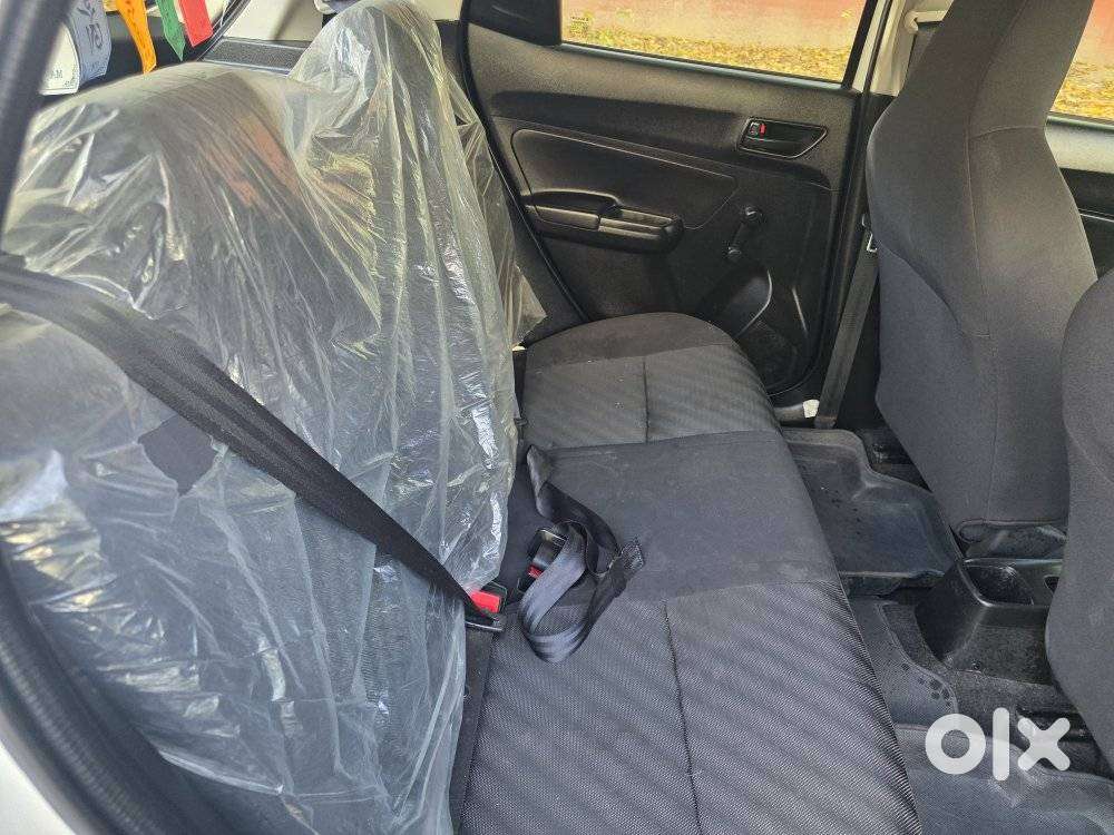 Maruti Suzuki Swift Lxi Optional-o, 2024, Petrol