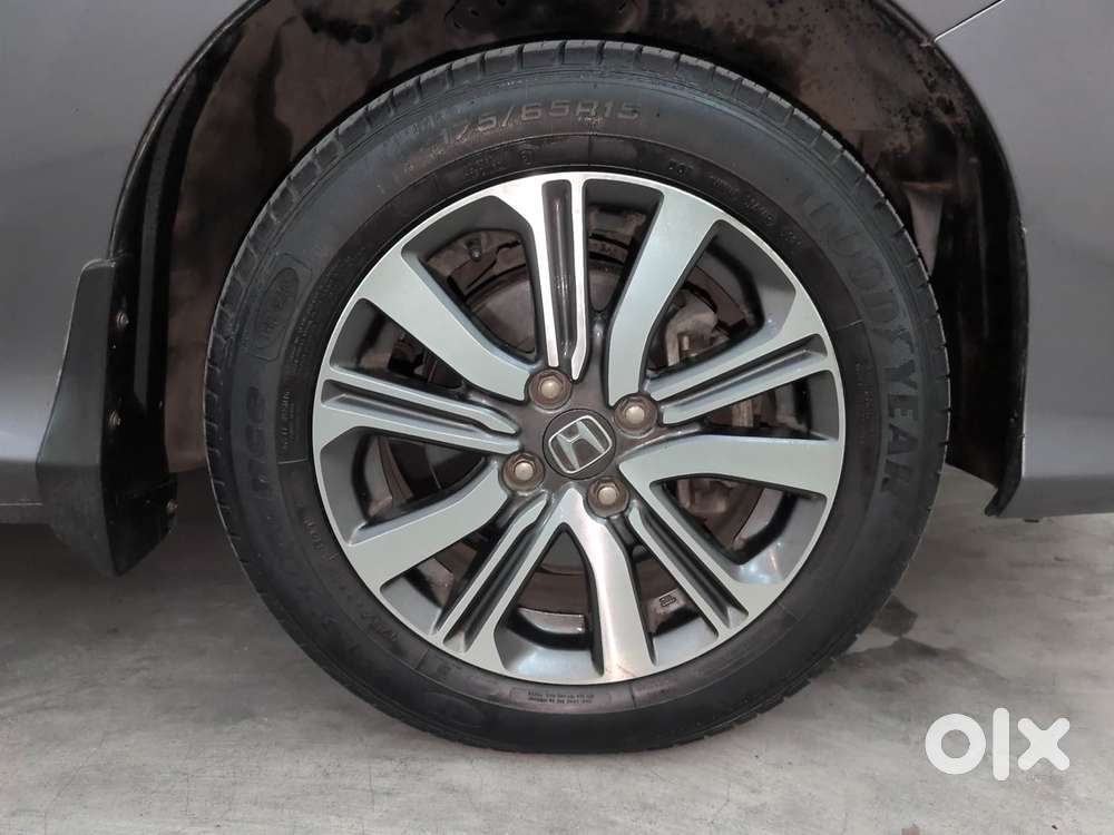 Honda City 1.5 V 4th Gen I-vtec Mt, 2022, Petrol