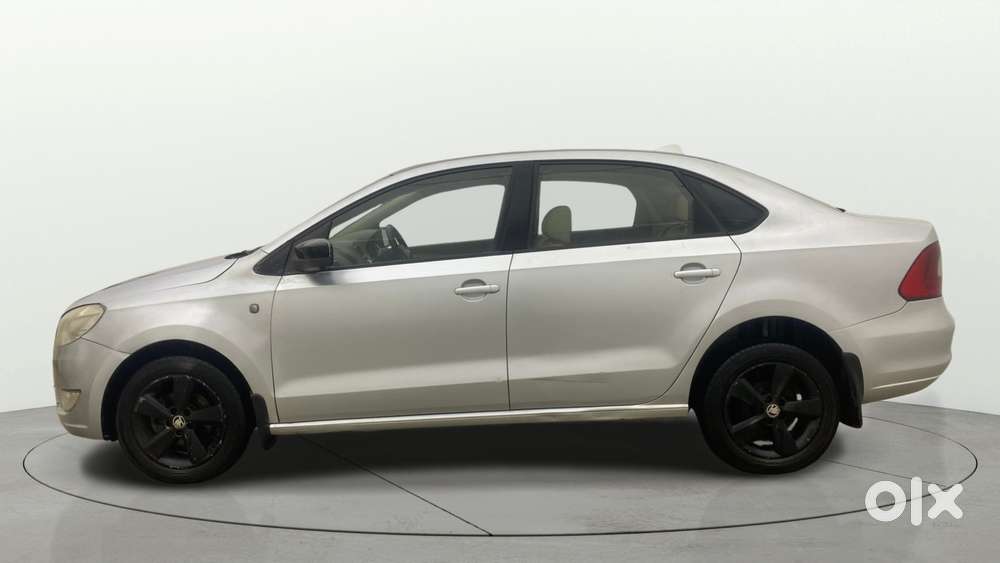 Skoda Rapid 2013-2016 1.5 Tdi At Elegance, 2015, Diesel