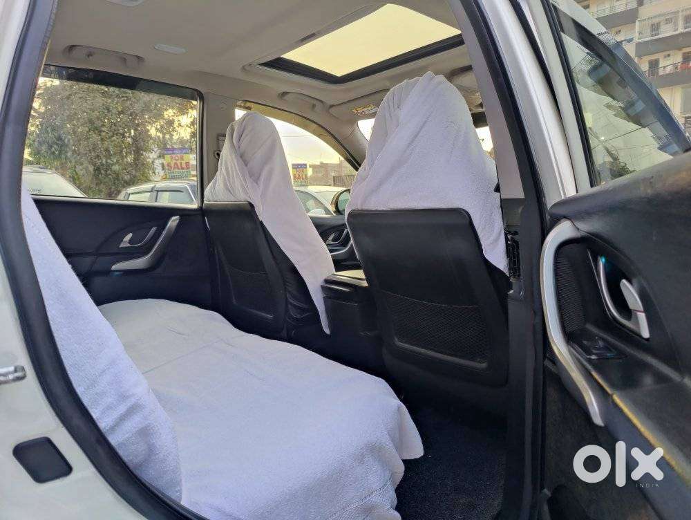 Mahindra Xuv500 W9 1.99, 2021, Diesel