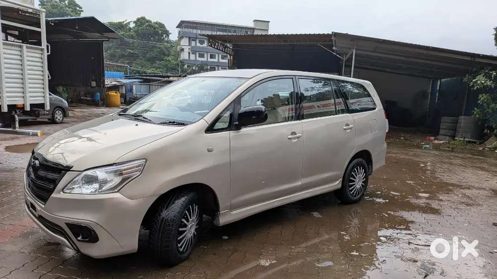 Toyota Innova G 2012/13 Diesel Manual