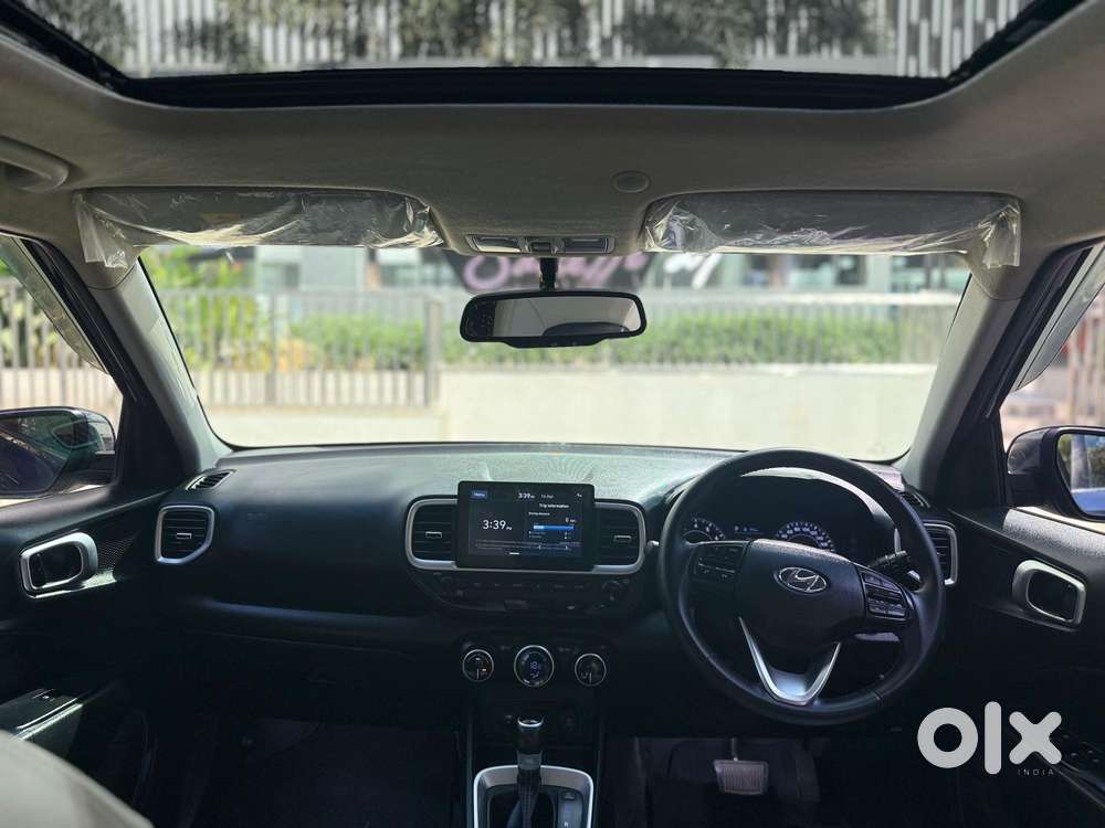 Hyundai Venue 1.0 Sx (o) Turbo Dct Dual Tone, 2019, Petrol