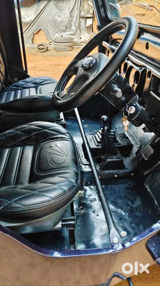 Mahindra Jeep