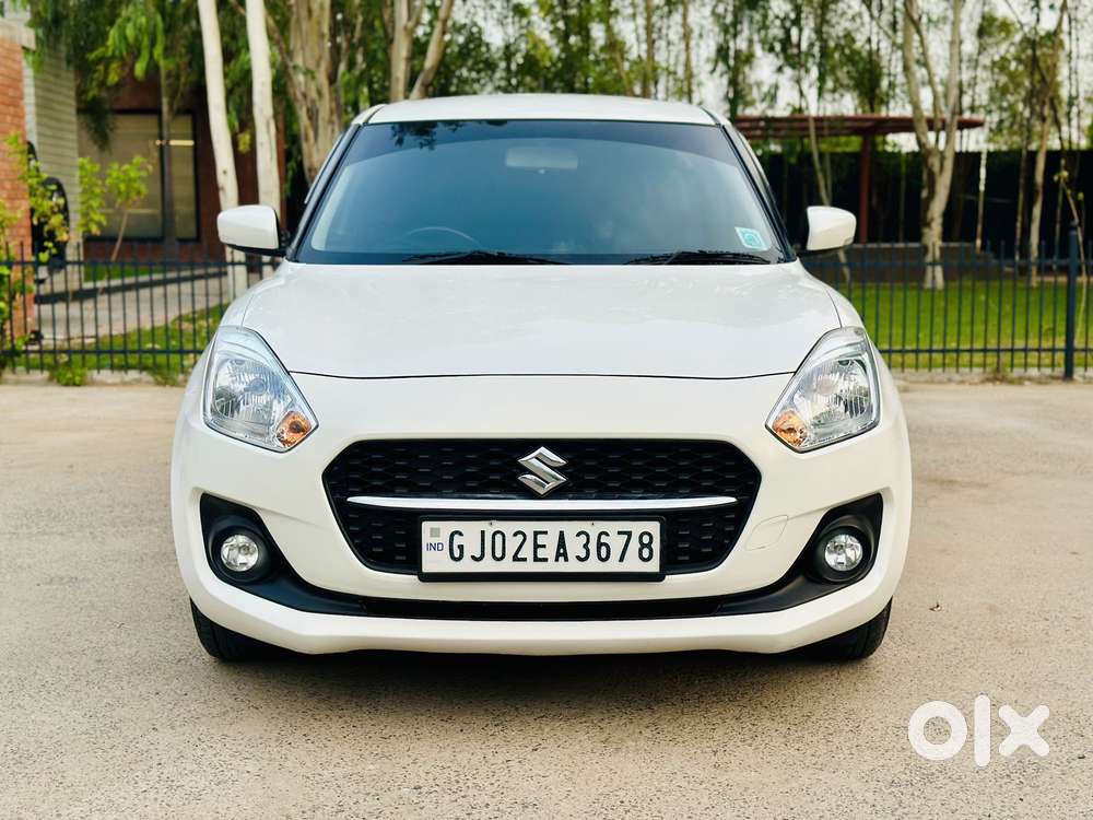Maruti Suzuki Swift Vxi + Manual, 2023, Petrol