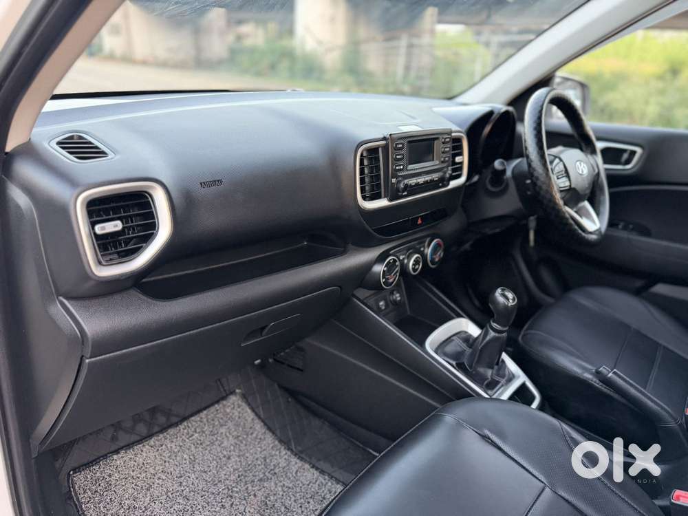 Hyundai Venue S 1.2 Petrol, 2021, Petrol