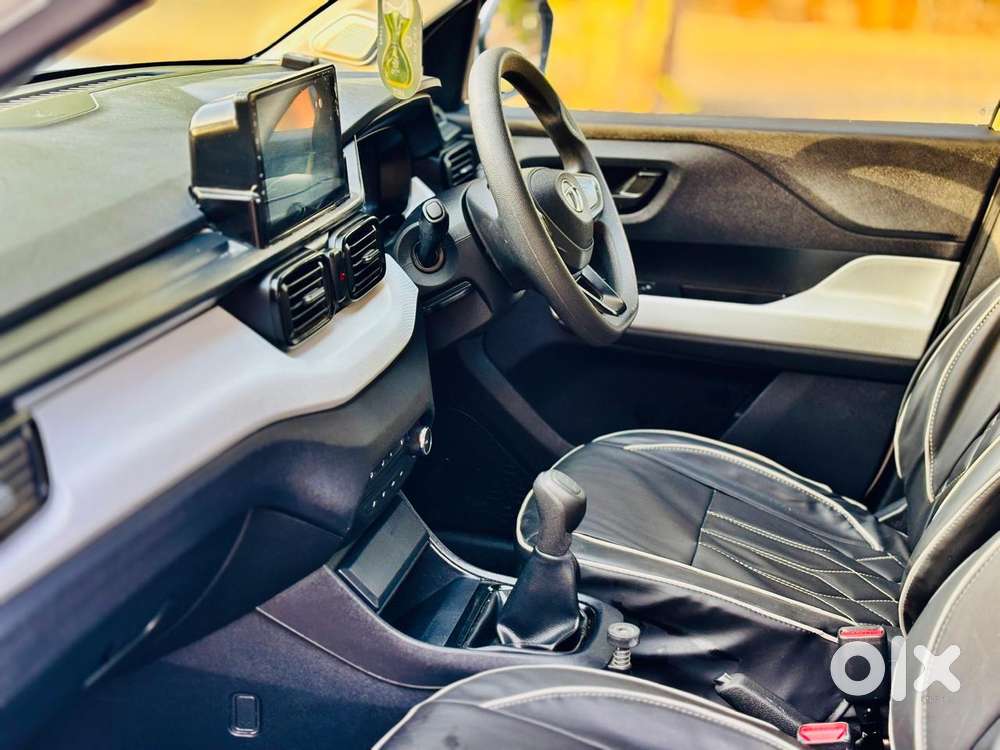 Tata Punch Pure, 2023, Petrol