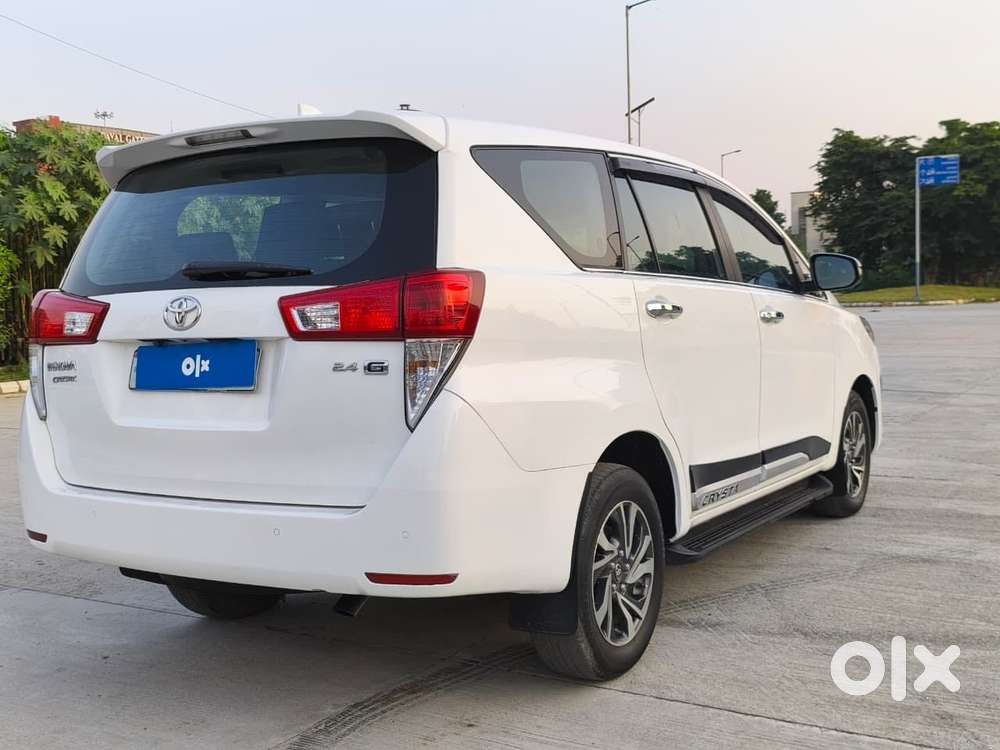 Toyota Innova Crysta 2.4 G Mt, 2022, Diesel