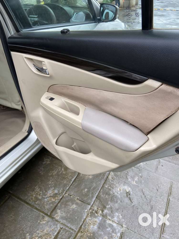 Maruti Suzuki Ciaz Vxi, 2015, Cng & Hybrids