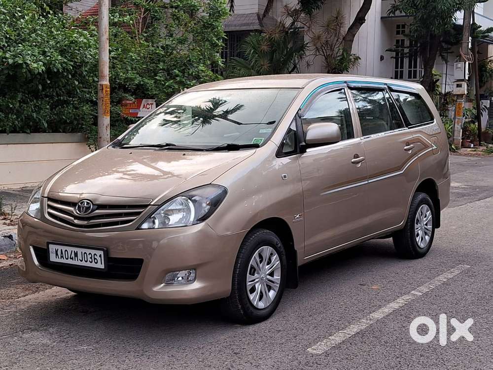 Toyota Innova 2004-2011 2.5 G4 Diesel 7-seater, 2011, Diesel