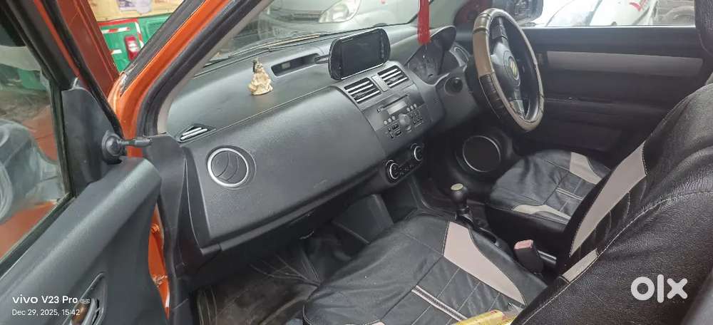 Maruti Suzuki Swift 2008 Petrol 102585 Km Driven