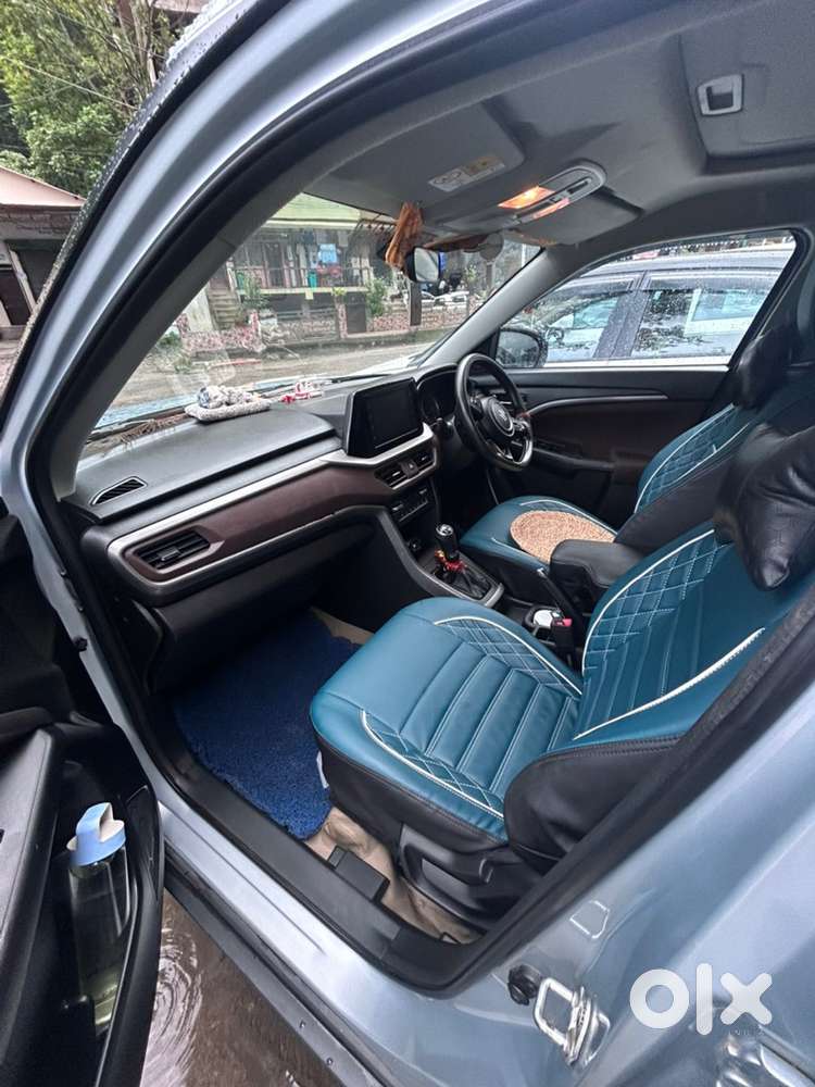 Maruti Brezza Petrol 2023