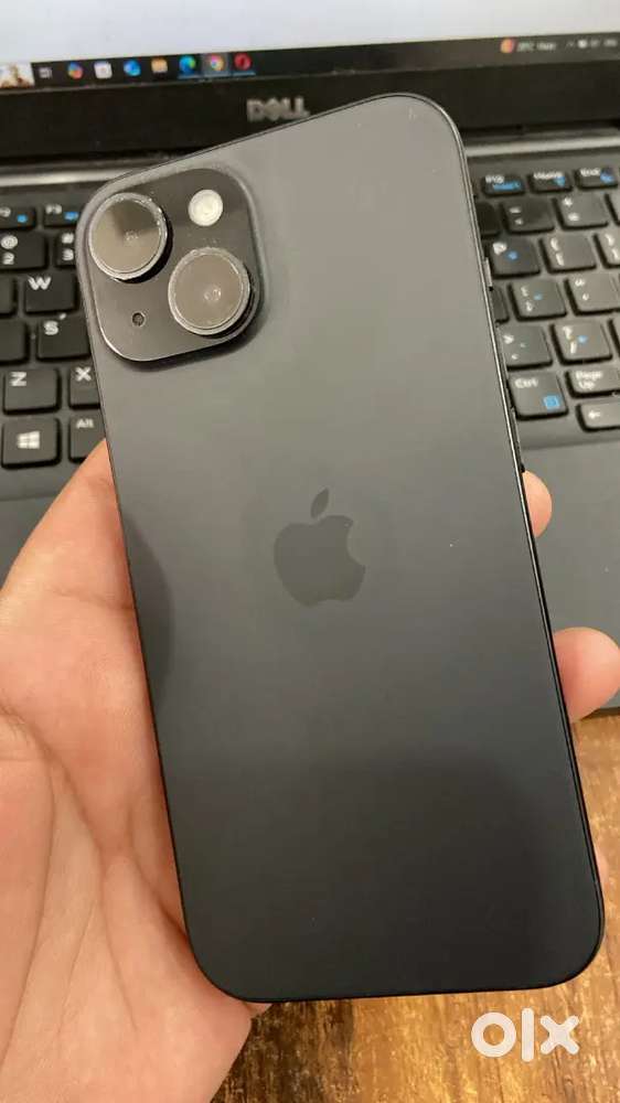 Get iPhone 15 Black colour selling in genuine price in your budget