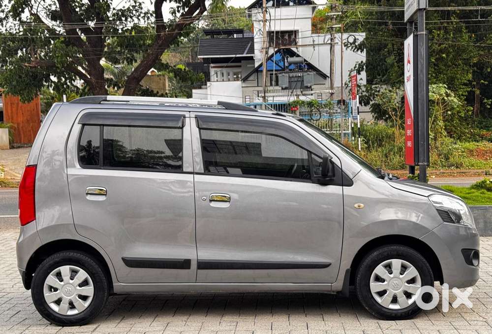 Maruti Suzuki Wagon R Lxi 1.0, 2018, Petrol
