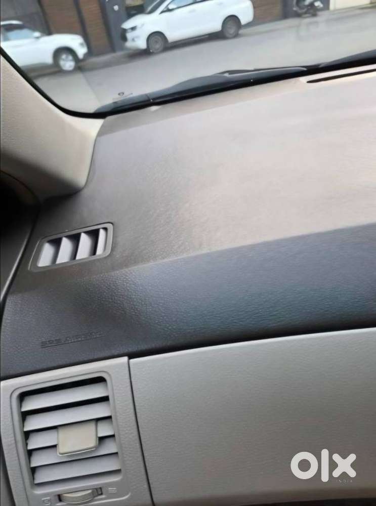 Toyota Corolla Altis G, 2010, Petrol