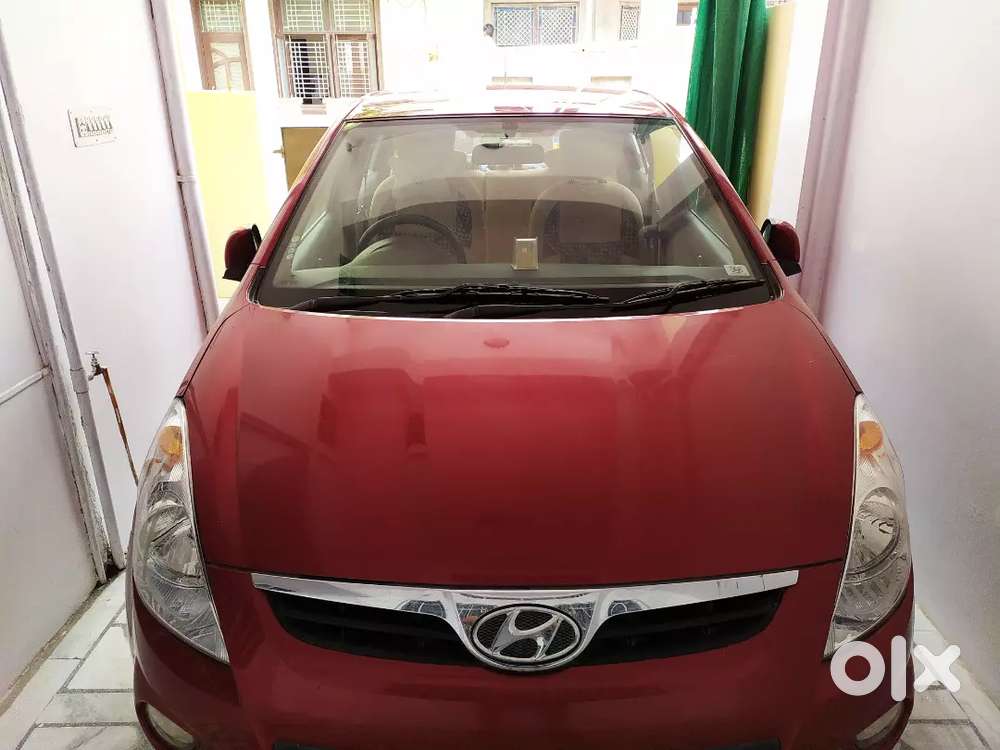 Hyundai I20 Asta (top Model)