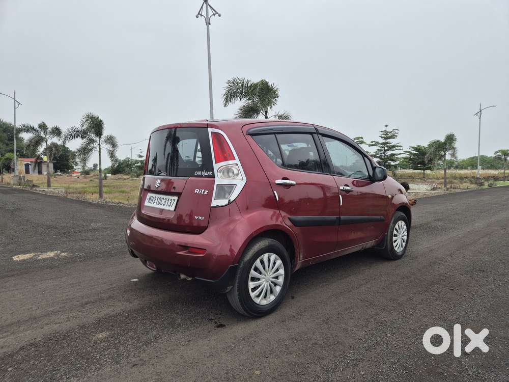 Maruti Suzuki Ritz Vxi, 2010, Petrol
