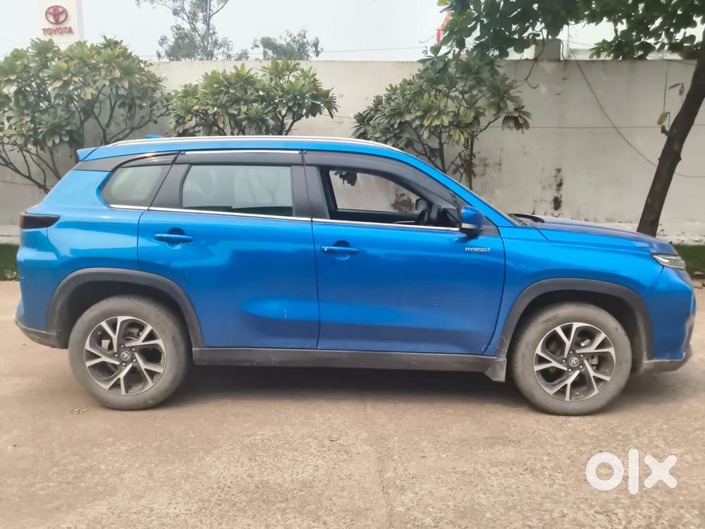 Toyota Urban Cruiser Hyryder 1.5 V Hybrid, 2022, Petrol