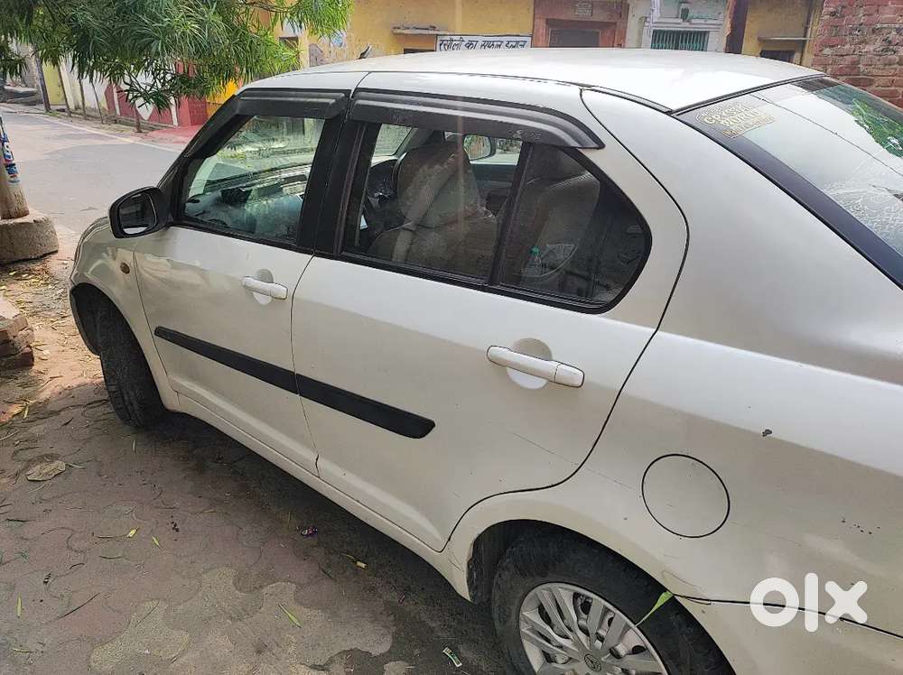 Maruti Suzuki Dzire 2011 Petrol 110000 Km Driven