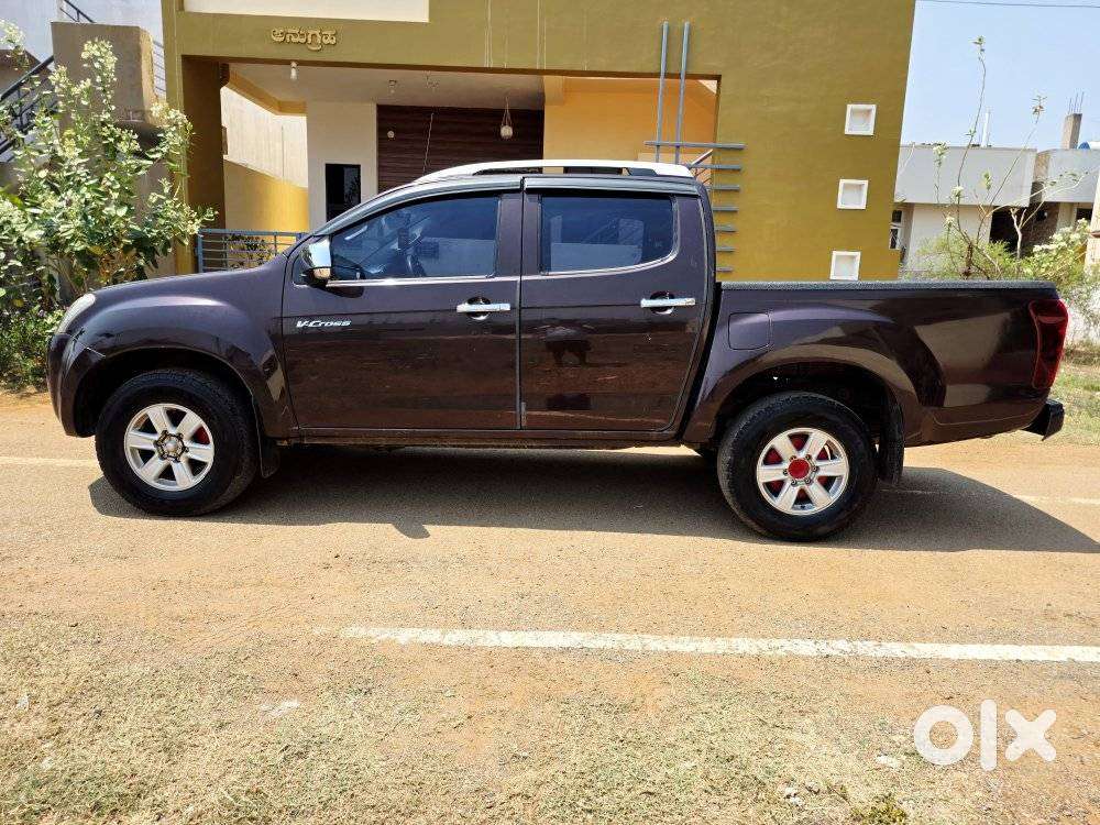 Isuzu D-max V-cross Z 4x4 Mt, 2017, Diesel