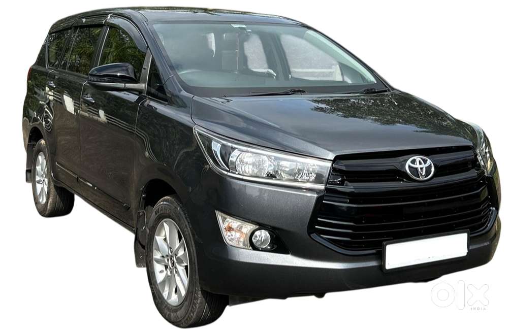 Lady Driven 2016 Model Innova Crysta For Sale