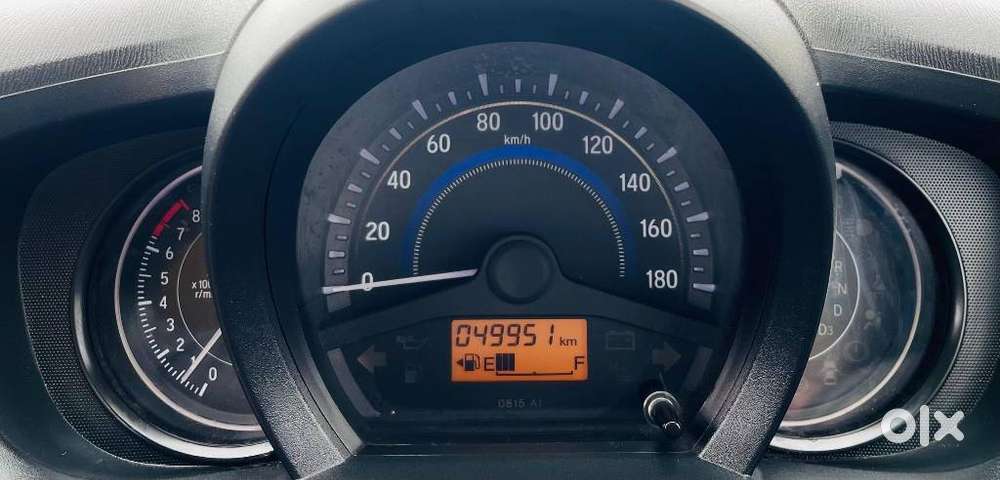 Honda Brio V Automatic, 2016, Petrol