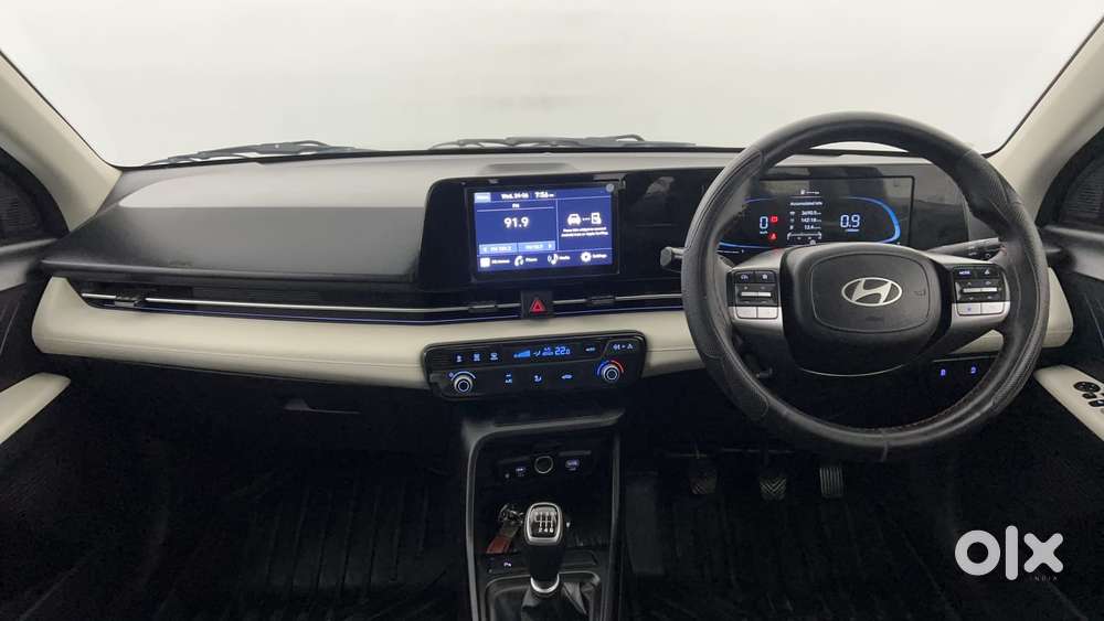 Hyundai Verna 1.5 Sx Petrol Mt, 2023, Petrol