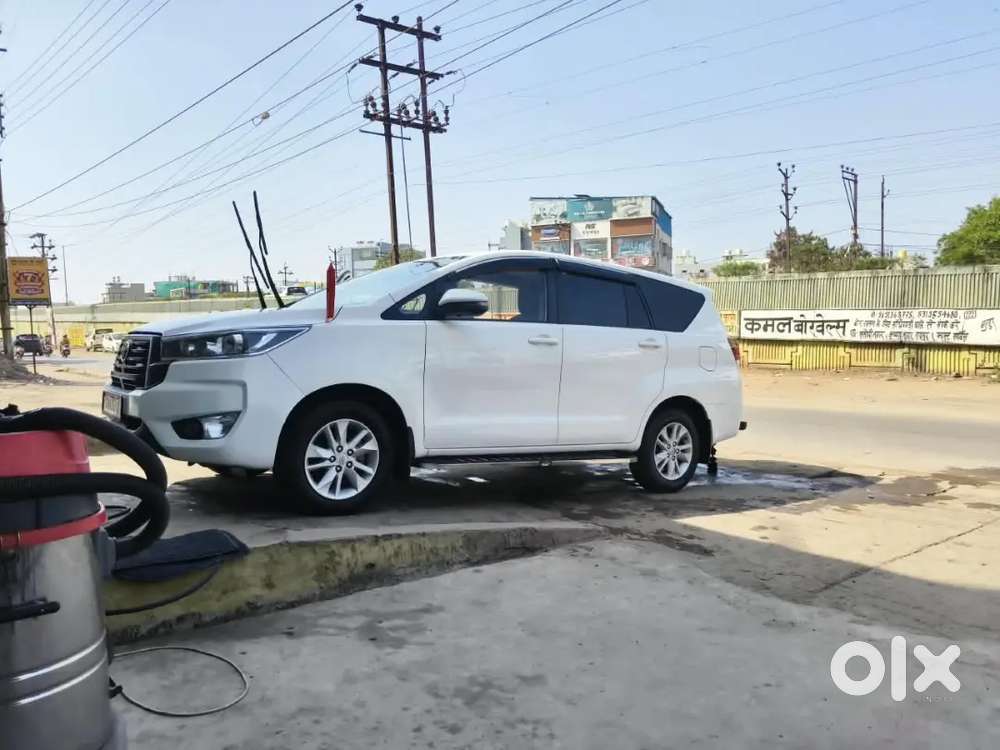 Toyota Innova Crysta 2024