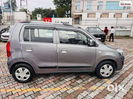 Maruti Suzuki Celerio Vxi, 2016, Petrol