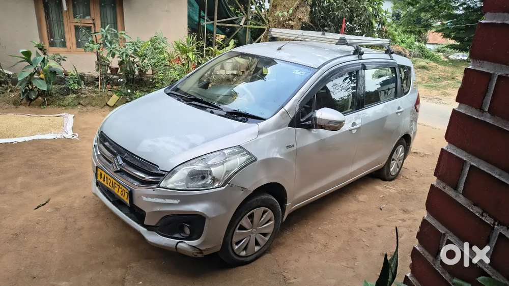 Maruti Suzuki Ertiga Yellow Board 2016 Diesel 215000 Km Driven