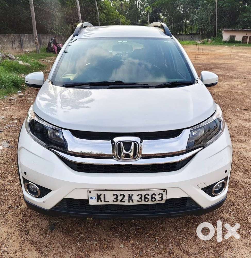 Honda Br-v Style Edition V Cvt, 2016, Petrol