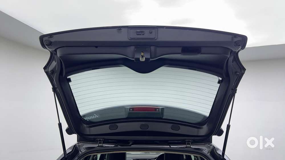 Maruti Suzuki Baleno 1.2 Zeta, 2016, Petrol