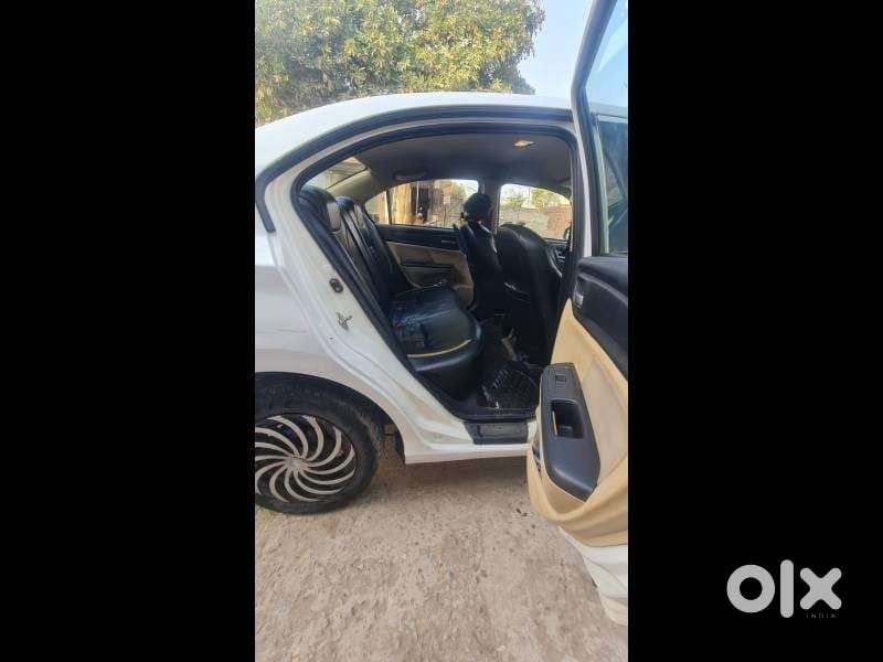 Honda Amaze S 1.2 Petrol Mt, 2023