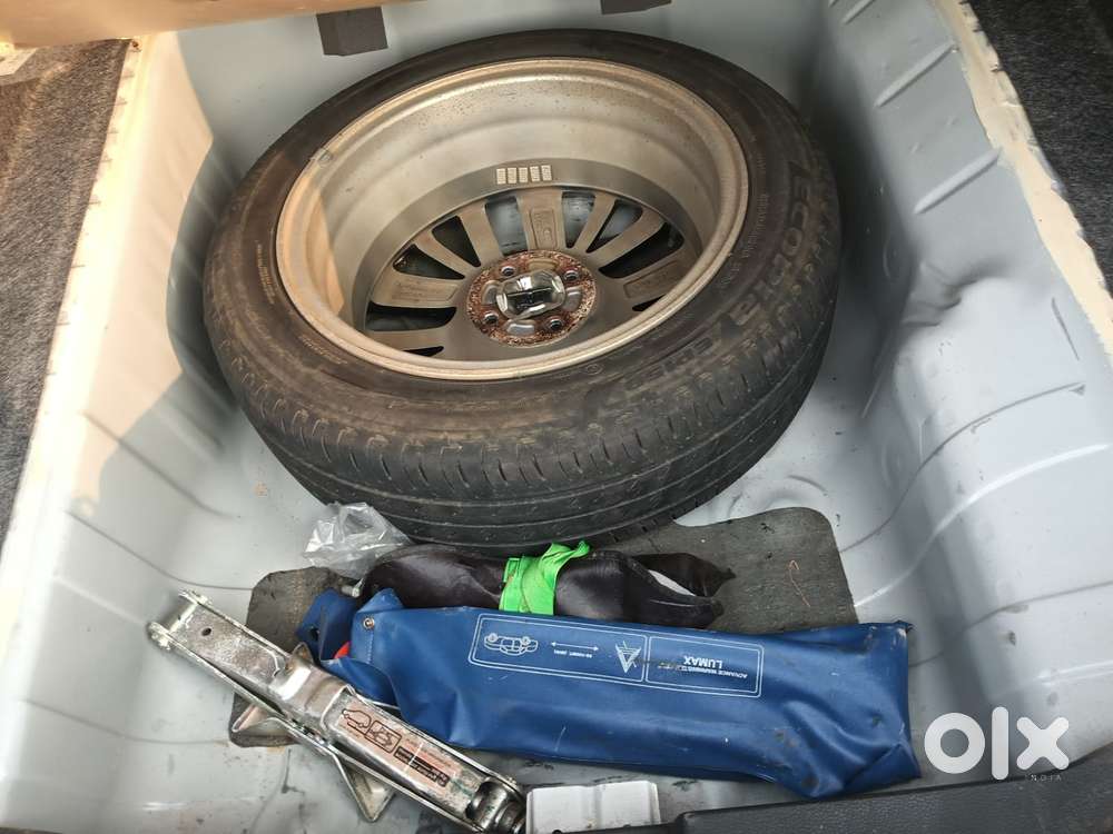 Honda City Zx Petrol Mt, 2023, Petrol