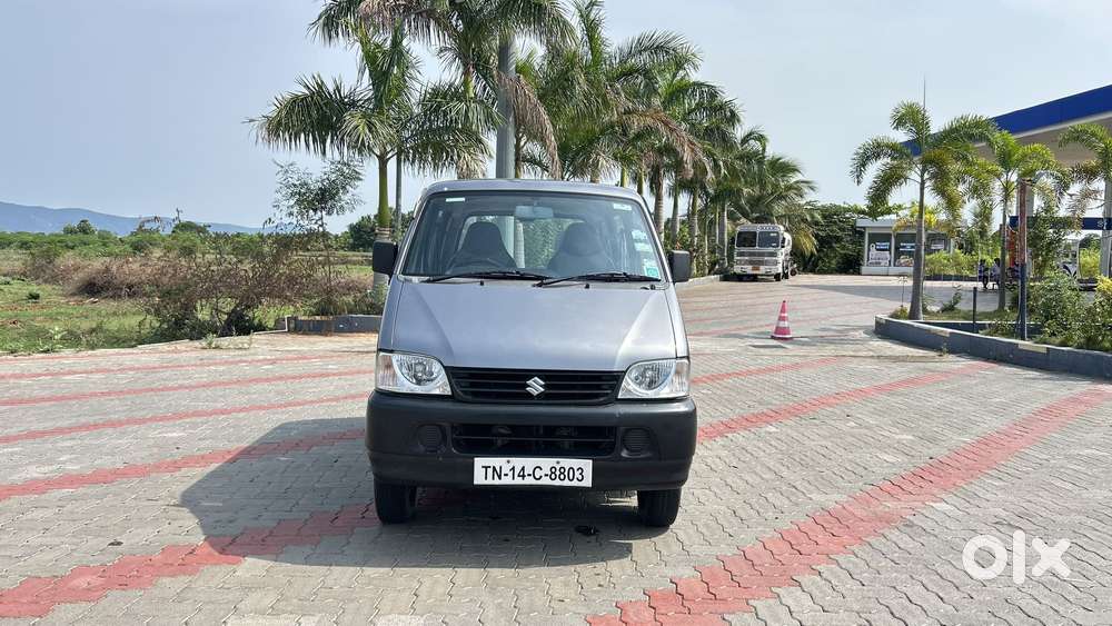 Maruti Suzuki Eeco 5 Str Ac (o), 2015, Petrol