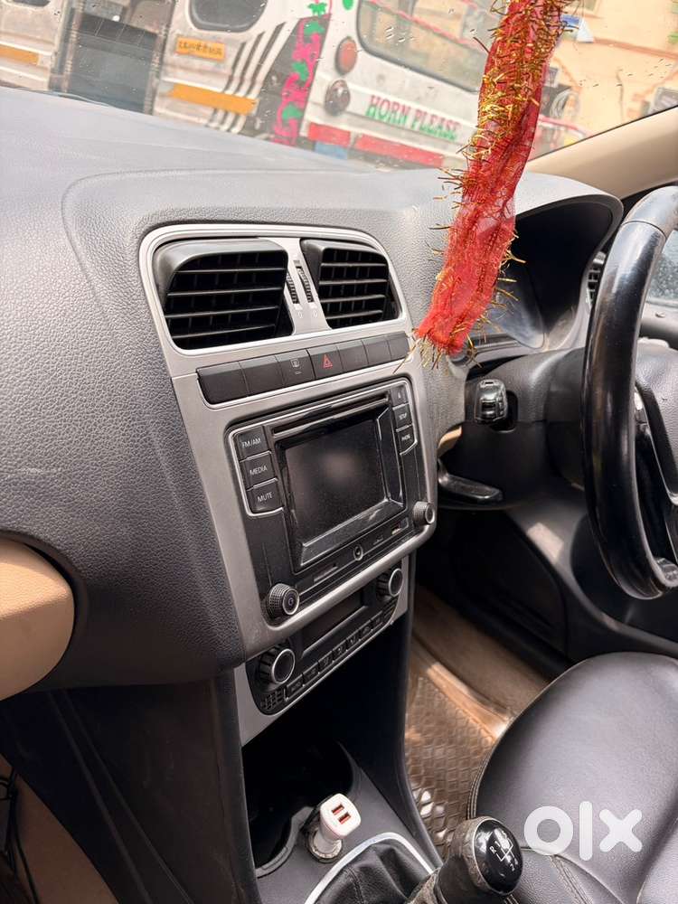 Volkswagen Ameo Petrol 2017