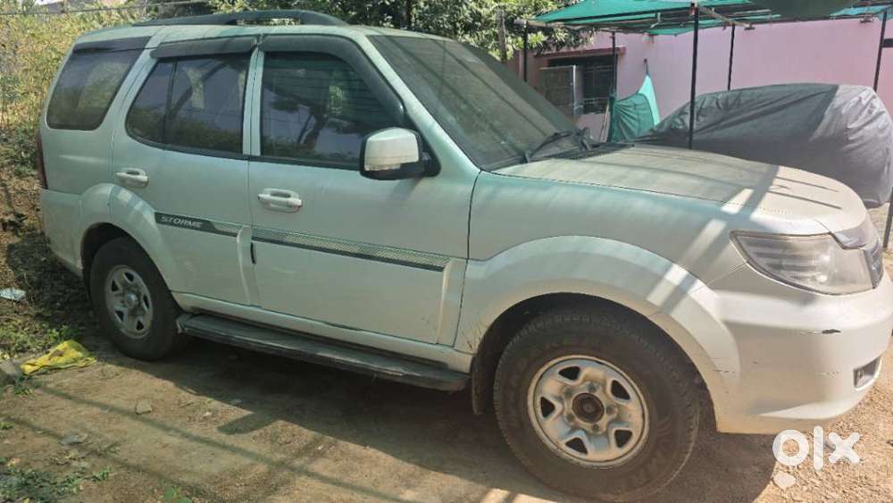 Tata Safari Storme Ex, 2013, Diesel