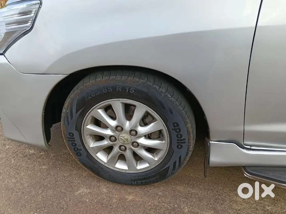 Toyota Innova Vx 2012 Diesel
