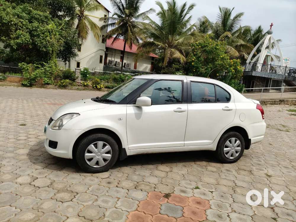 Maruti Suzuki Dzire 2011 Petrol 89125 Km Driven