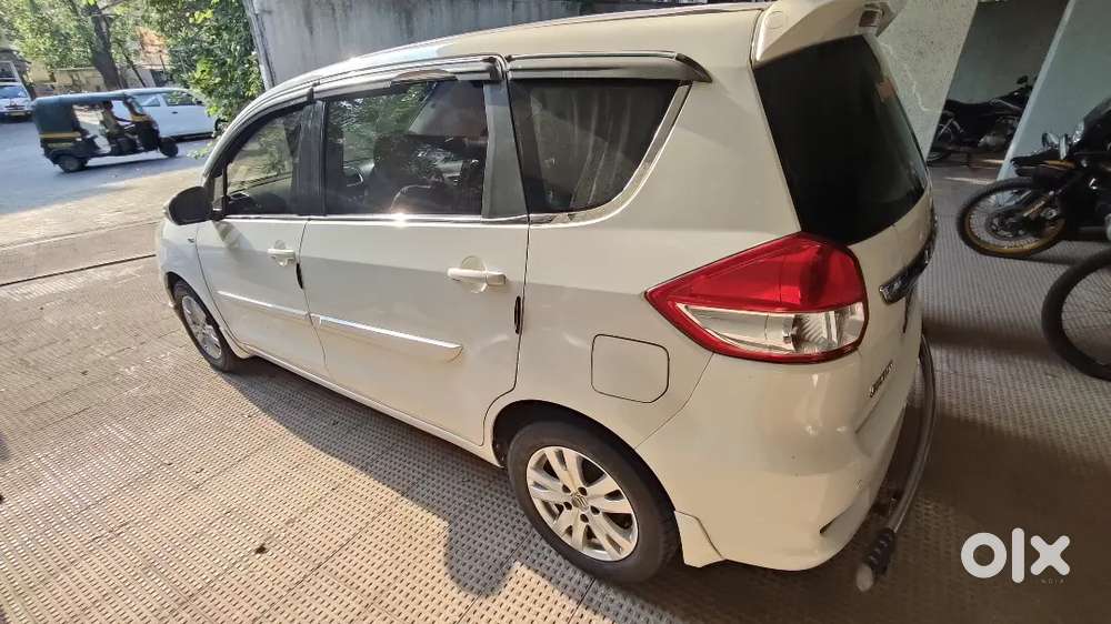 Maruti Suzuki Ertiga 2016 Diesel 95000 Km Driven Well Maintain