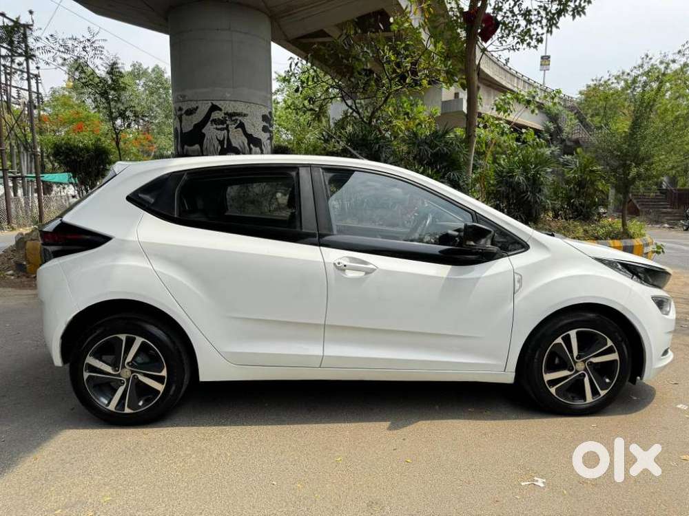 Tata Altroz Xz, 2020, Petrol