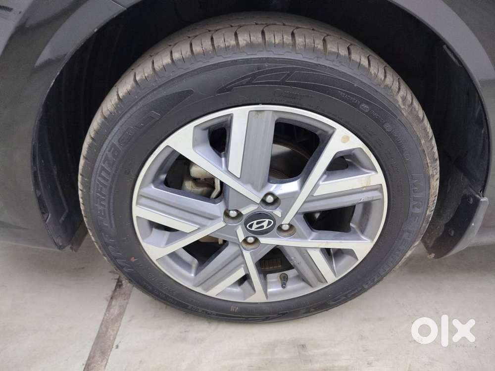 Hyundai Verna 1.5 Sx Petrol Mt, 2023, Petrol