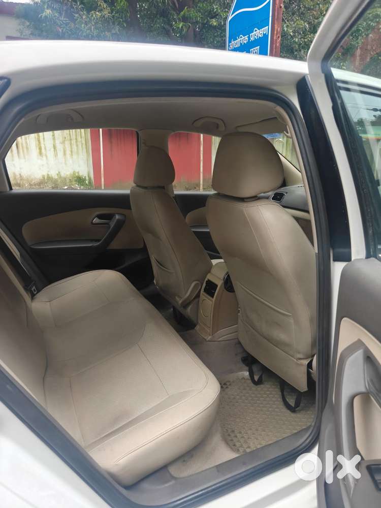 Volkswagen Vento Petrol Highline, 2013, Petrol