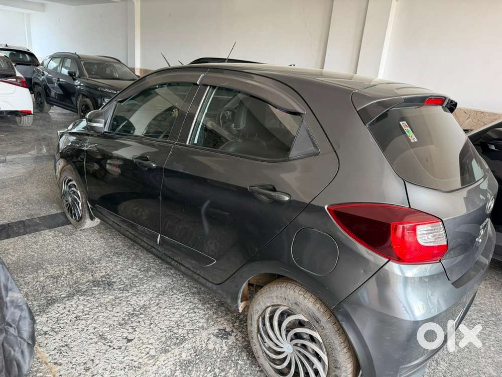 Tata Tiago 1.2 Petrol 2021