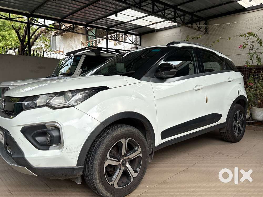 Tata Nexon Diesel 110000 Km Driven