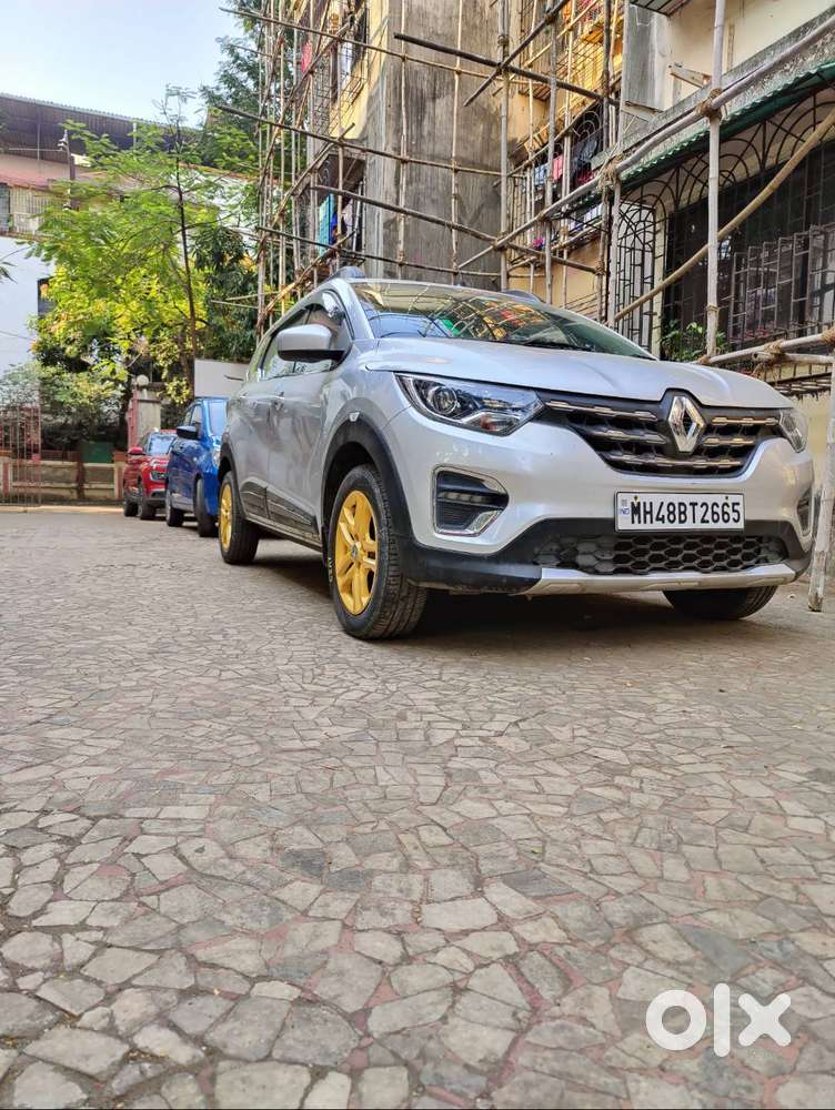 Renault Triber Rxz Amt Top Model