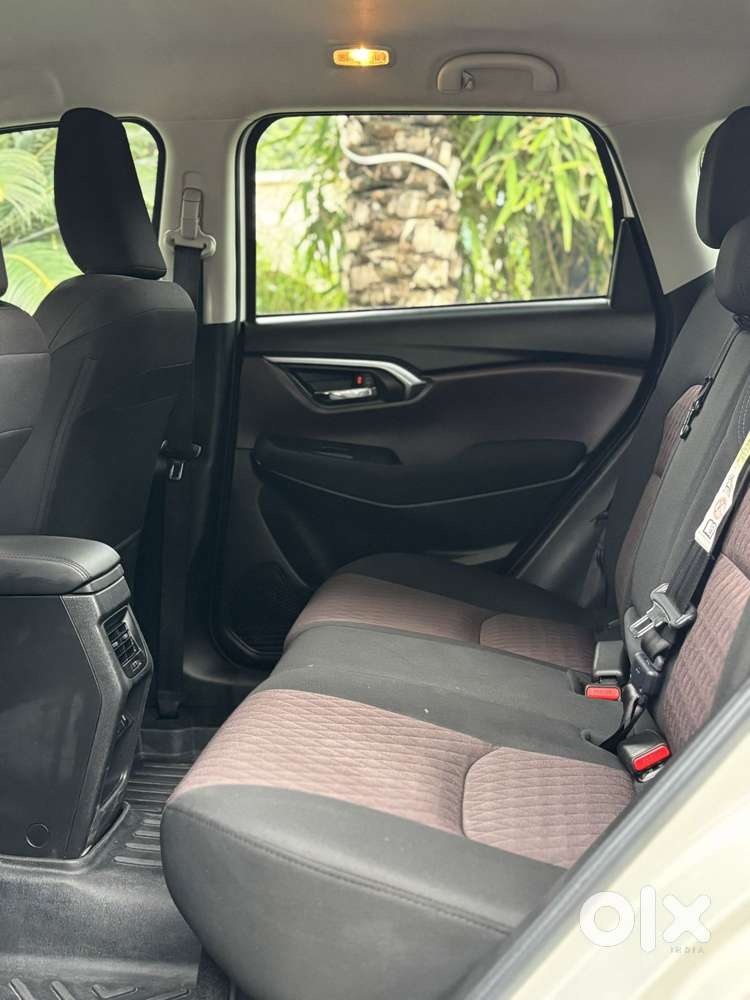 Maruti Suzuki Grand Vitara 1.5 Delta Smart Hybrid, 2024, Petrol