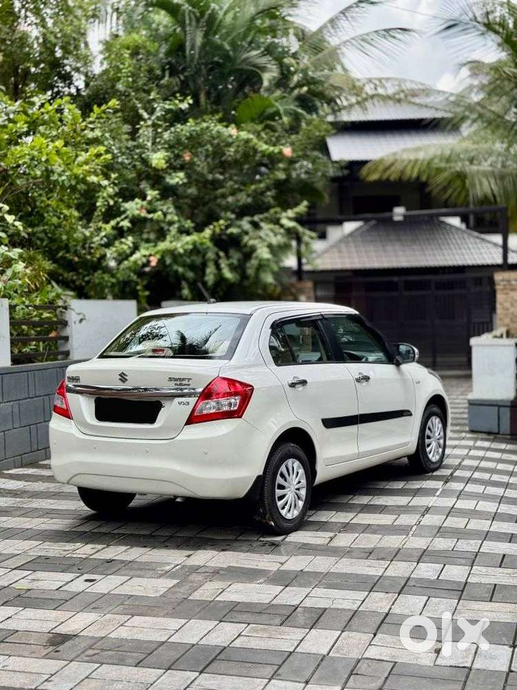 Maruti Suzuki Dzire 1.2 Vxi, 2016, Petrol