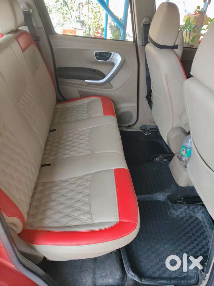 Mahindra Tuv 300 2016 Diesel 62000 Km Driven