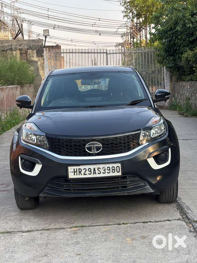 Tata Nexon 1.2 Revotron Xm (s), 2018, Diesel