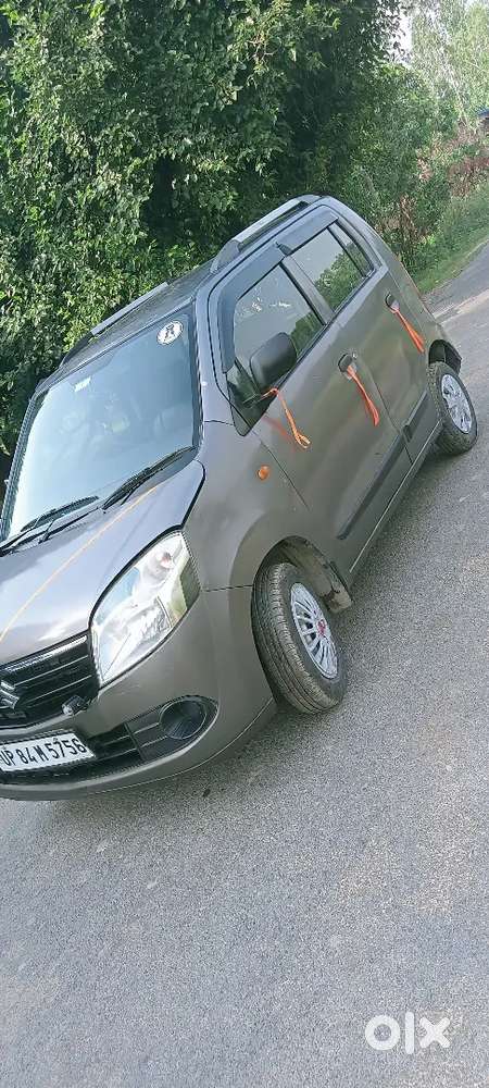 Maruti Suzuki Wagonr Vxi Model 2013 Lpg Pass Bareilly Transfer Ac